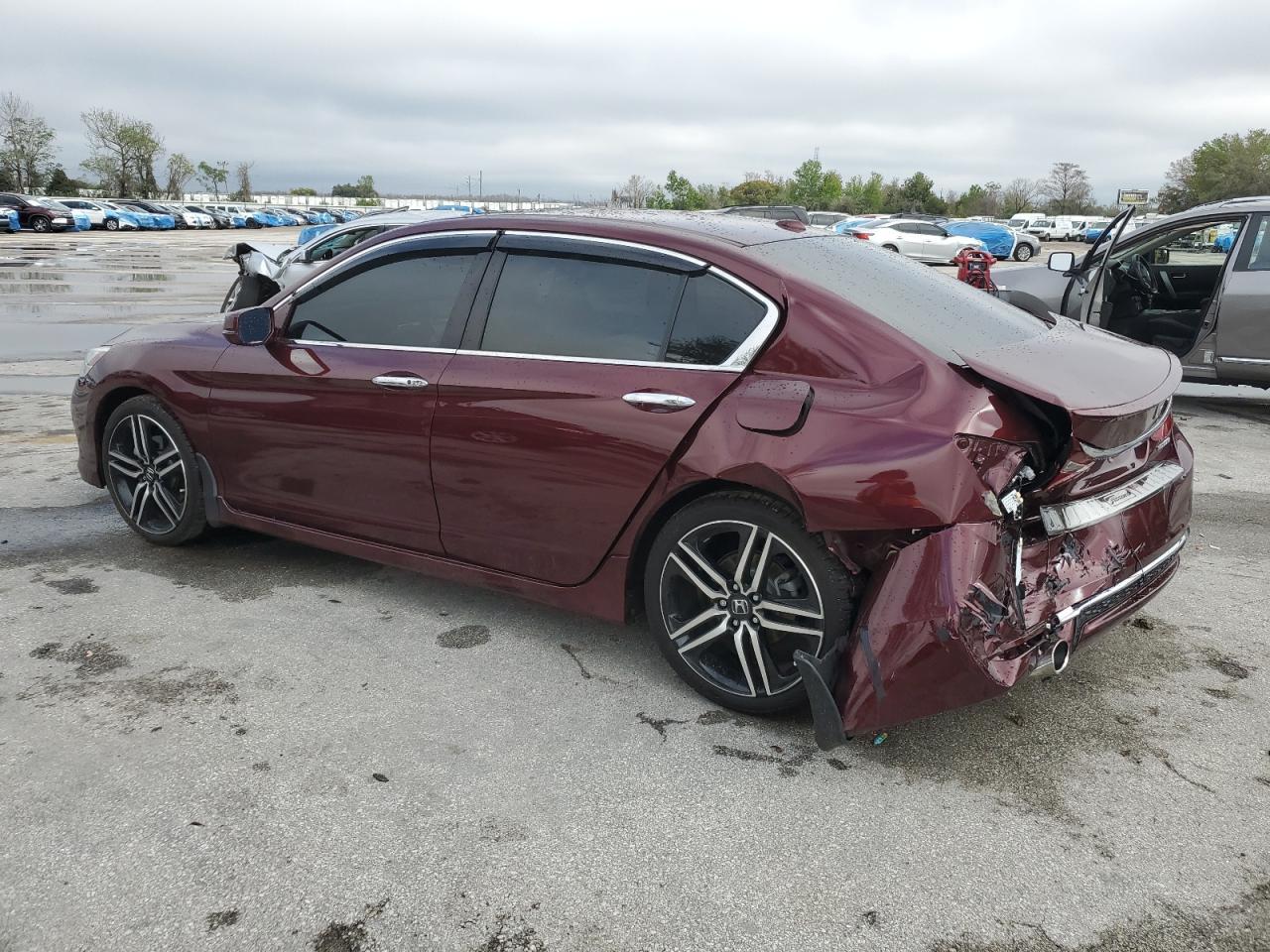2016 HONDA ACCORD TOU - Image 2