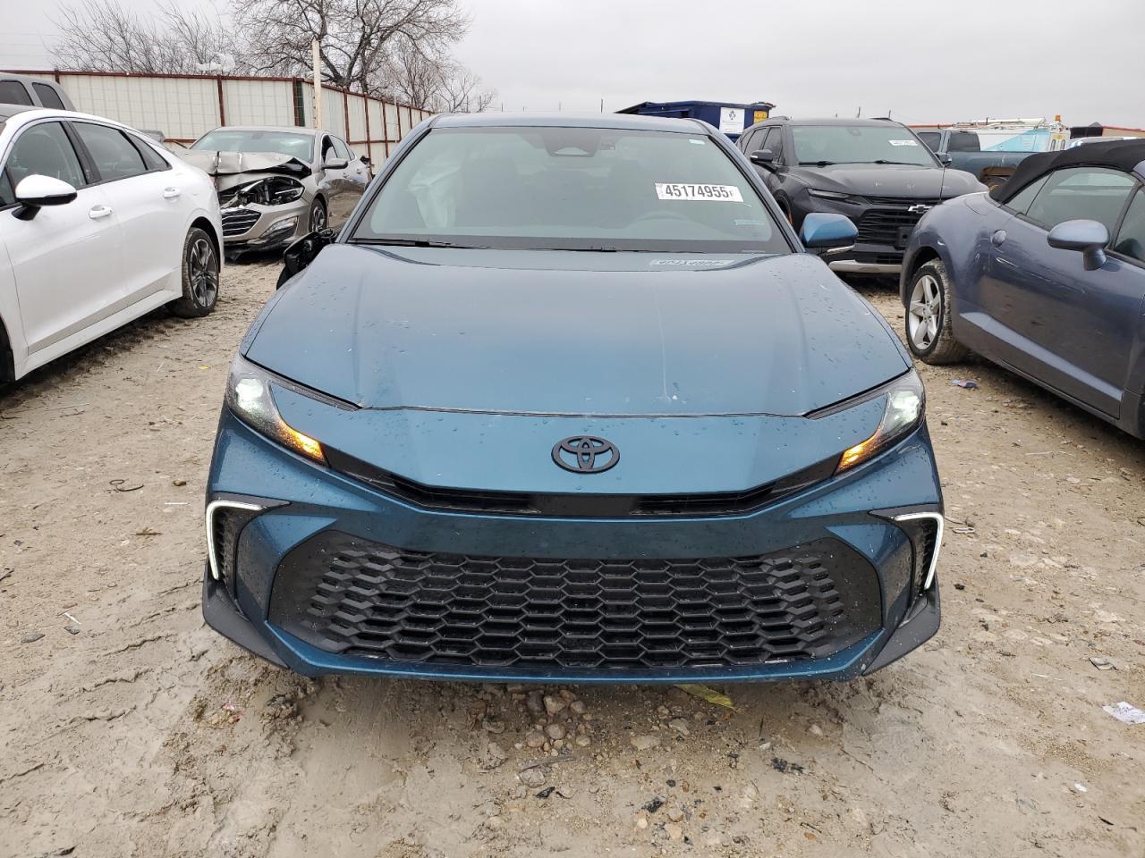2025 TOYOTA CAMRY XSE - Image 5