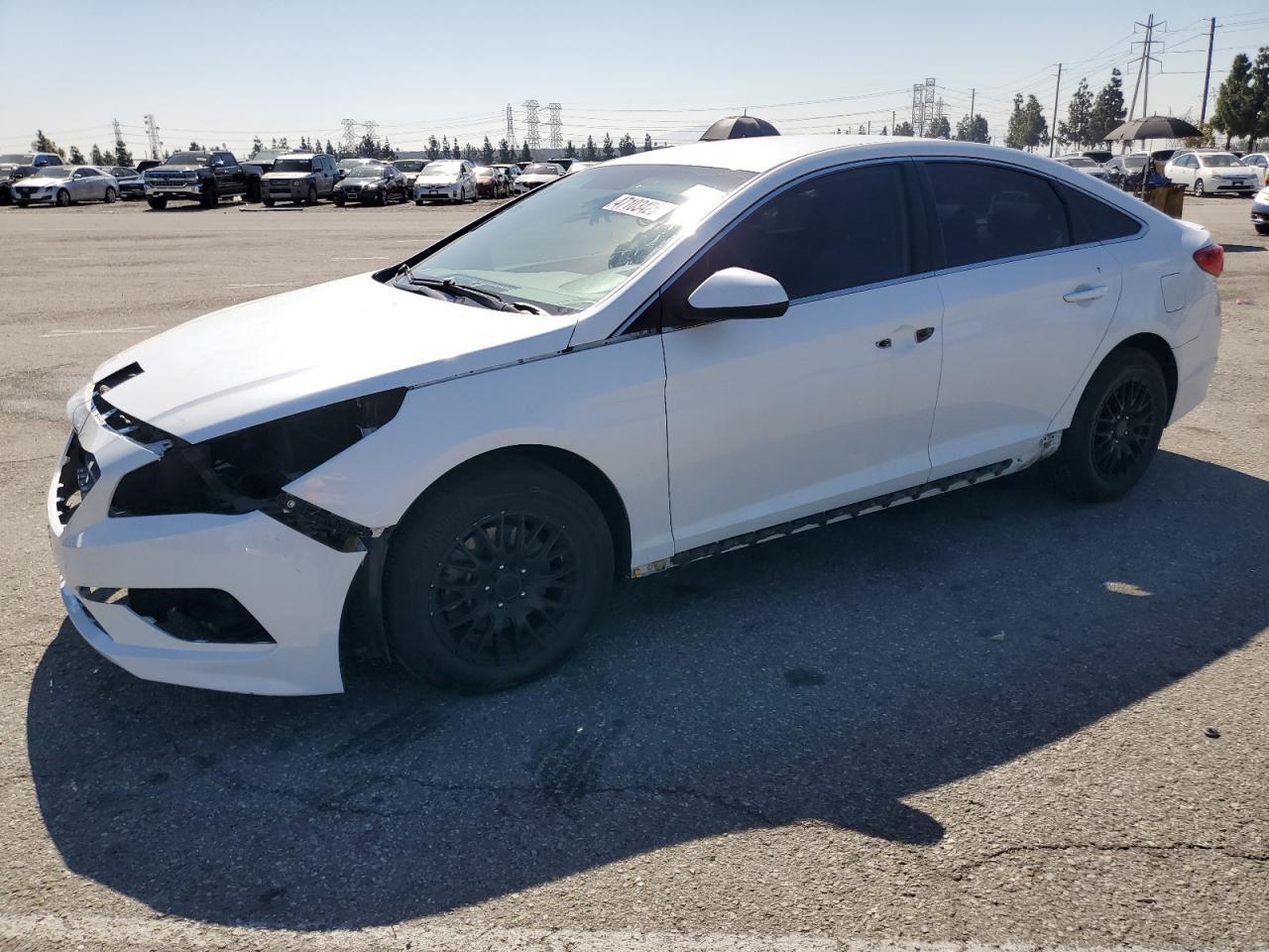 2017 HYUNDAI SONATA SE