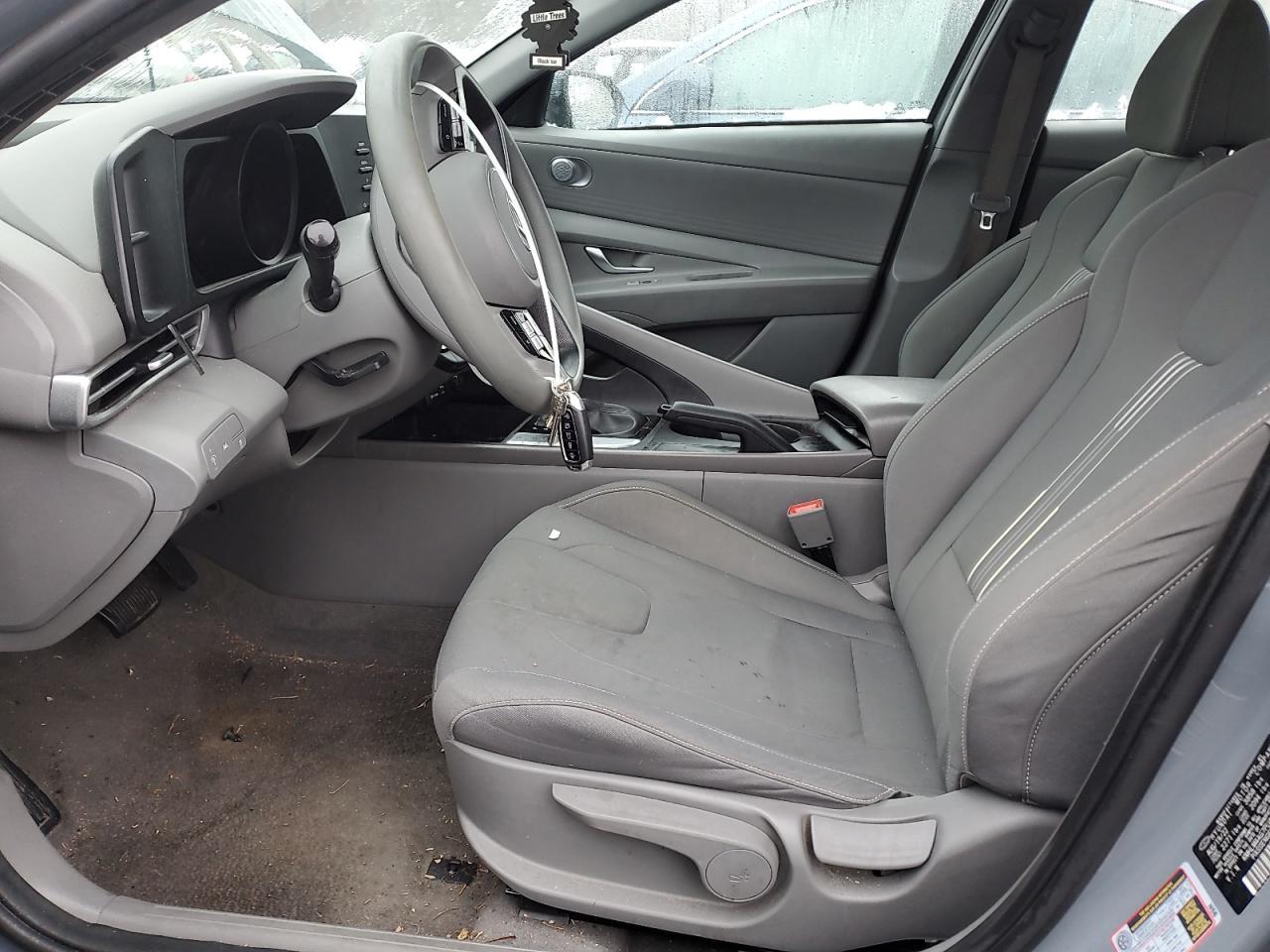 2023 HYUNDAI ELANTRA SE - Image 7