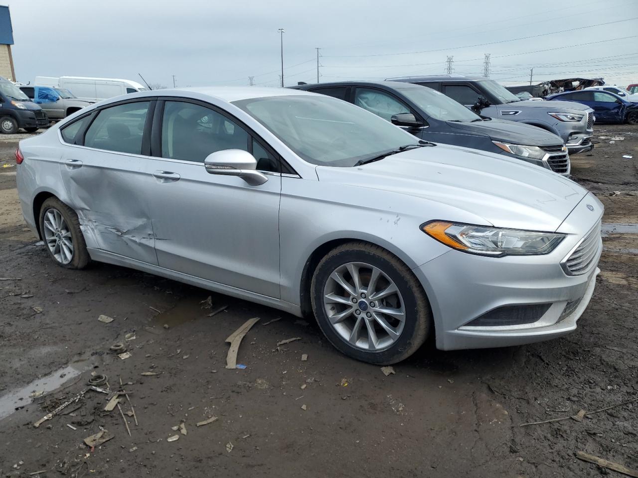 2017 FORD FUSION SE - Фото 4
