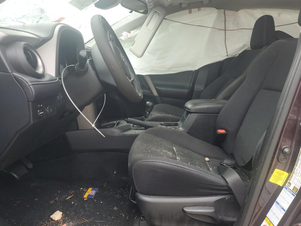 2017 TOYOTA RAV4 XLE - Фото 7