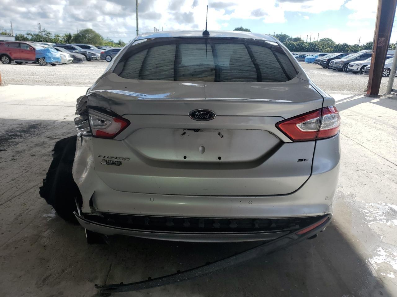 2013 FORD FUSION SE - Image 6