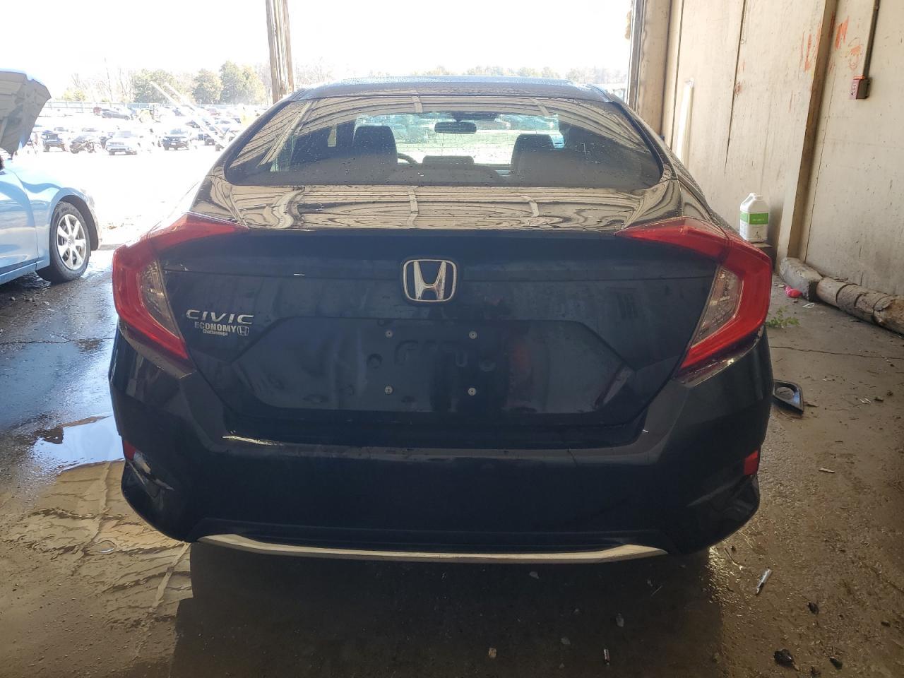 2019 HONDA CIVIC LX - Image 6