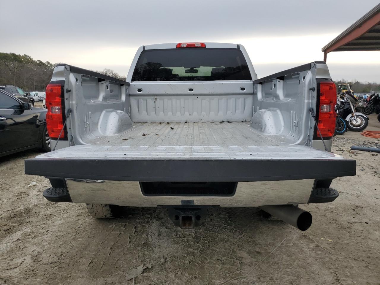2019 CHEVROLET SILVERADO - Фото 6