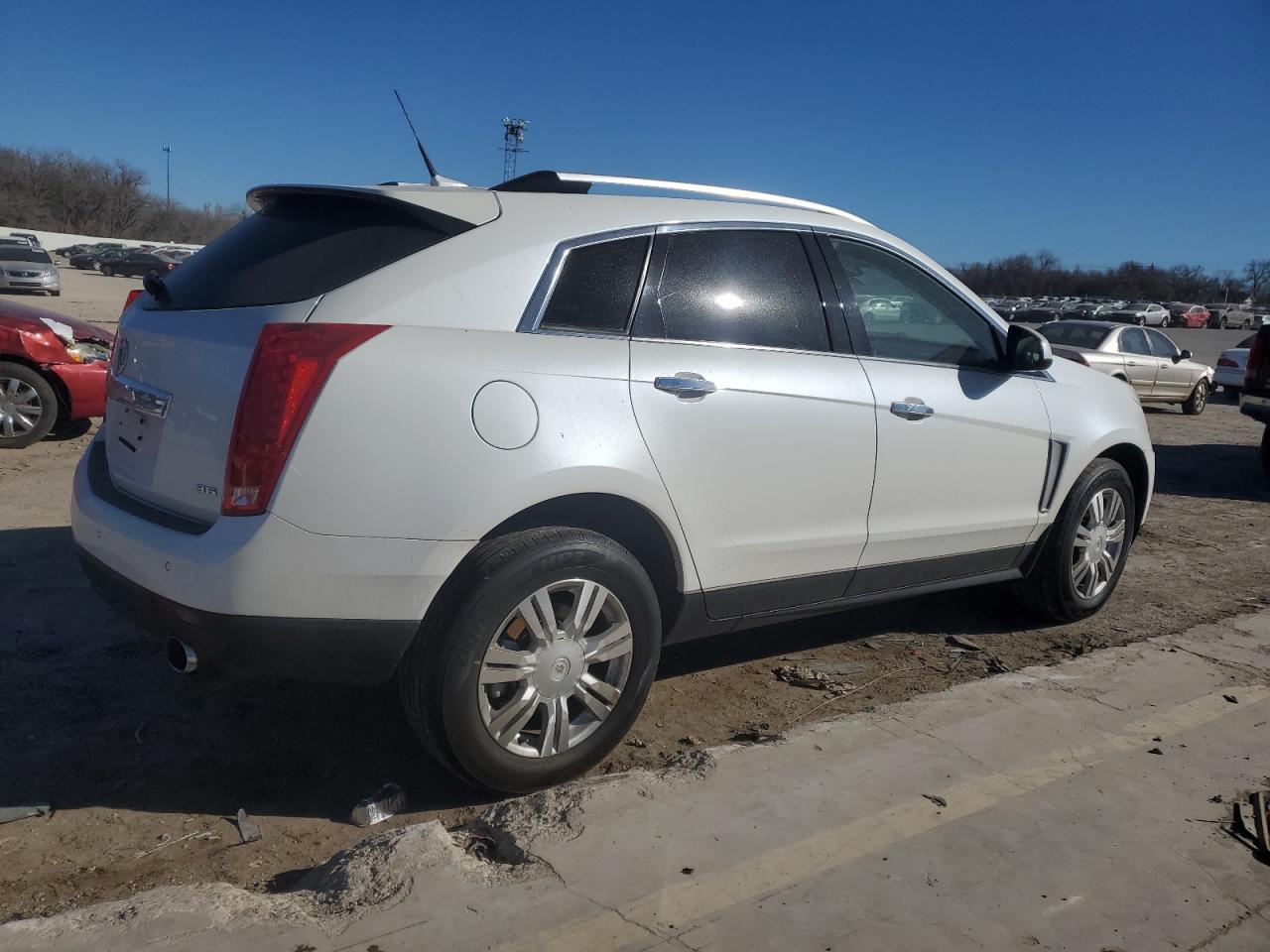 2013 CADILLAC SRX LUXURY - Image 3