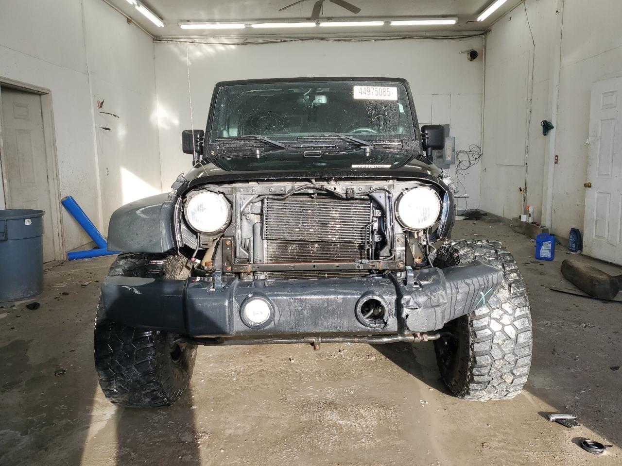 2014 JEEP WRANGLER U - Фото 5