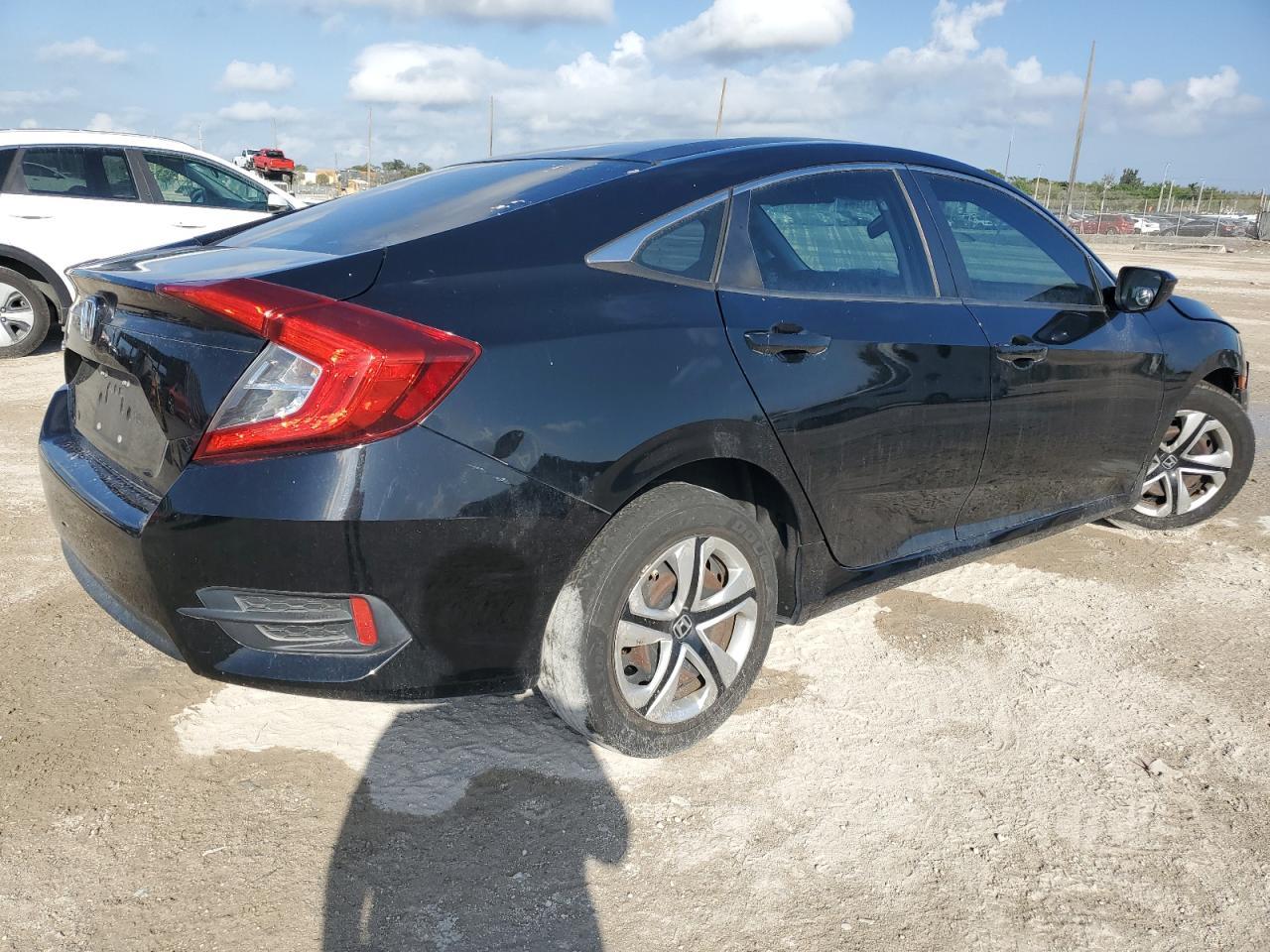 2017 HONDA CIVIC LX - Фото 3