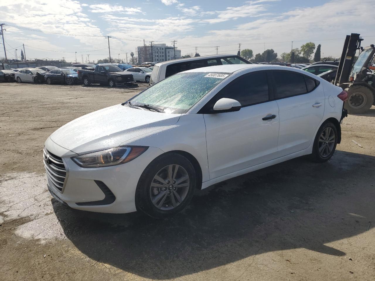 2018 HYUNDAI ELANTRA SE