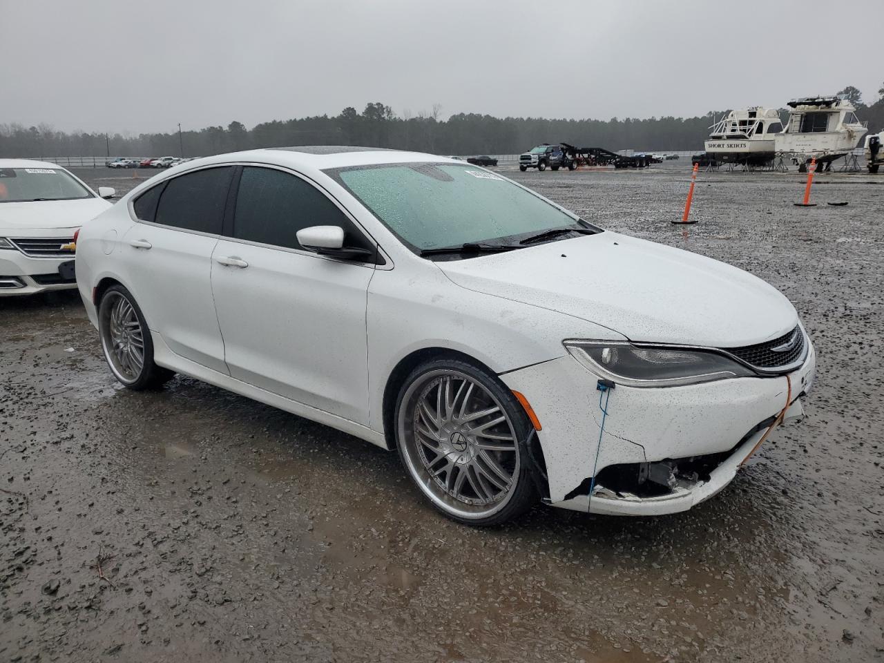 2015 CHRYSLER 200 LIMITE - Image 4