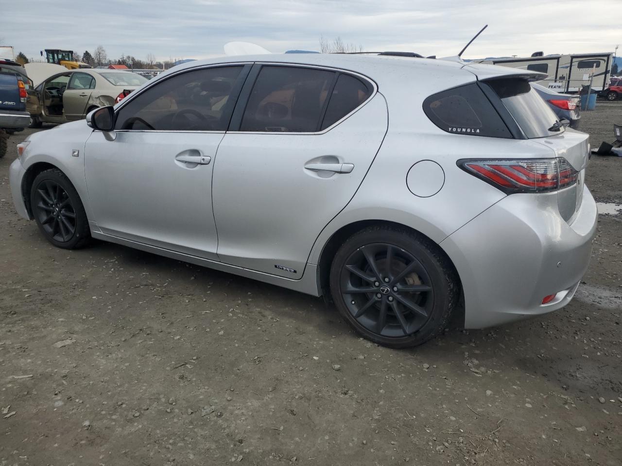 2013 LEXUS CT 200 - Фото 2