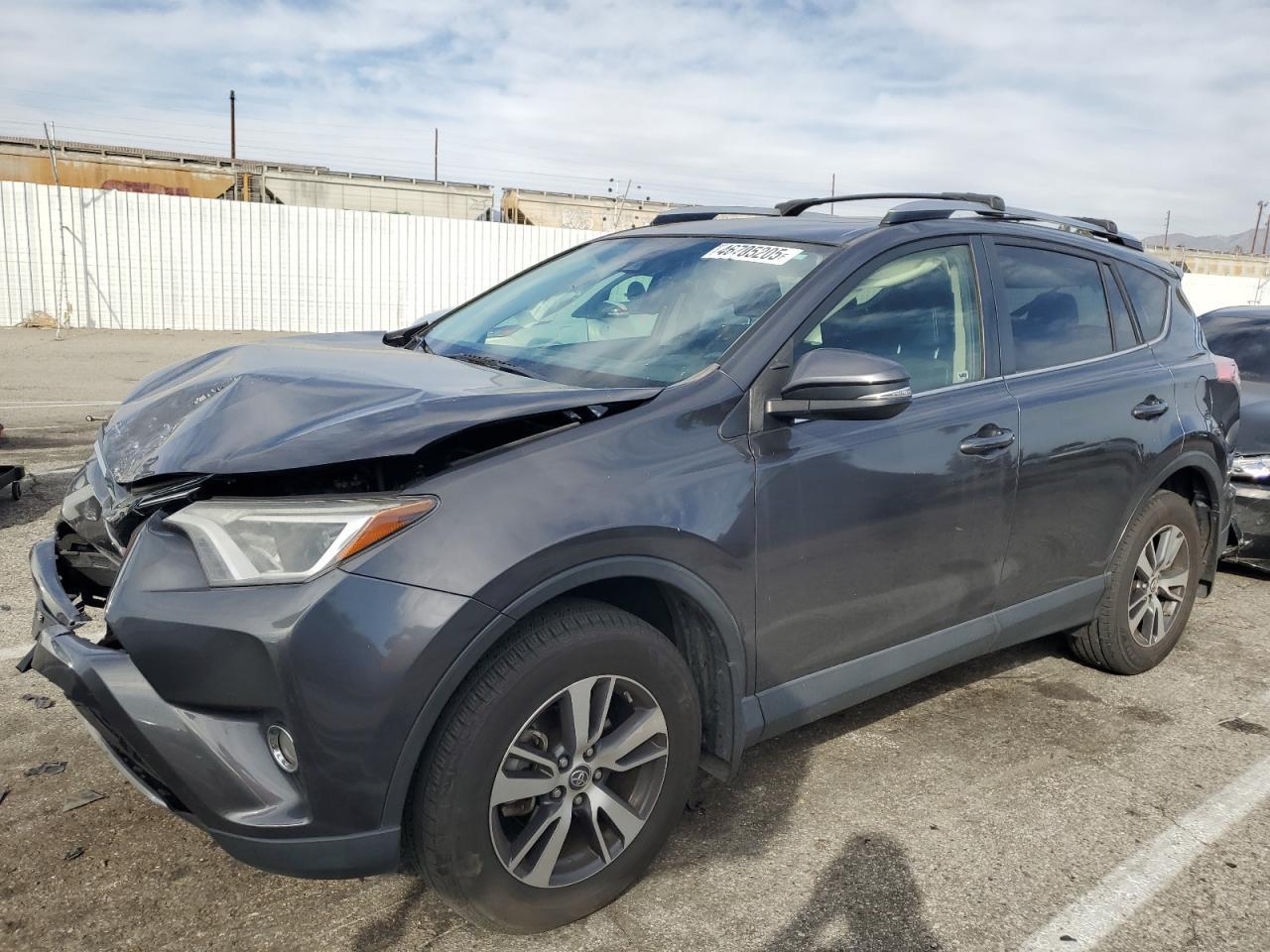 2017 TOYOTA RAV4 XLE