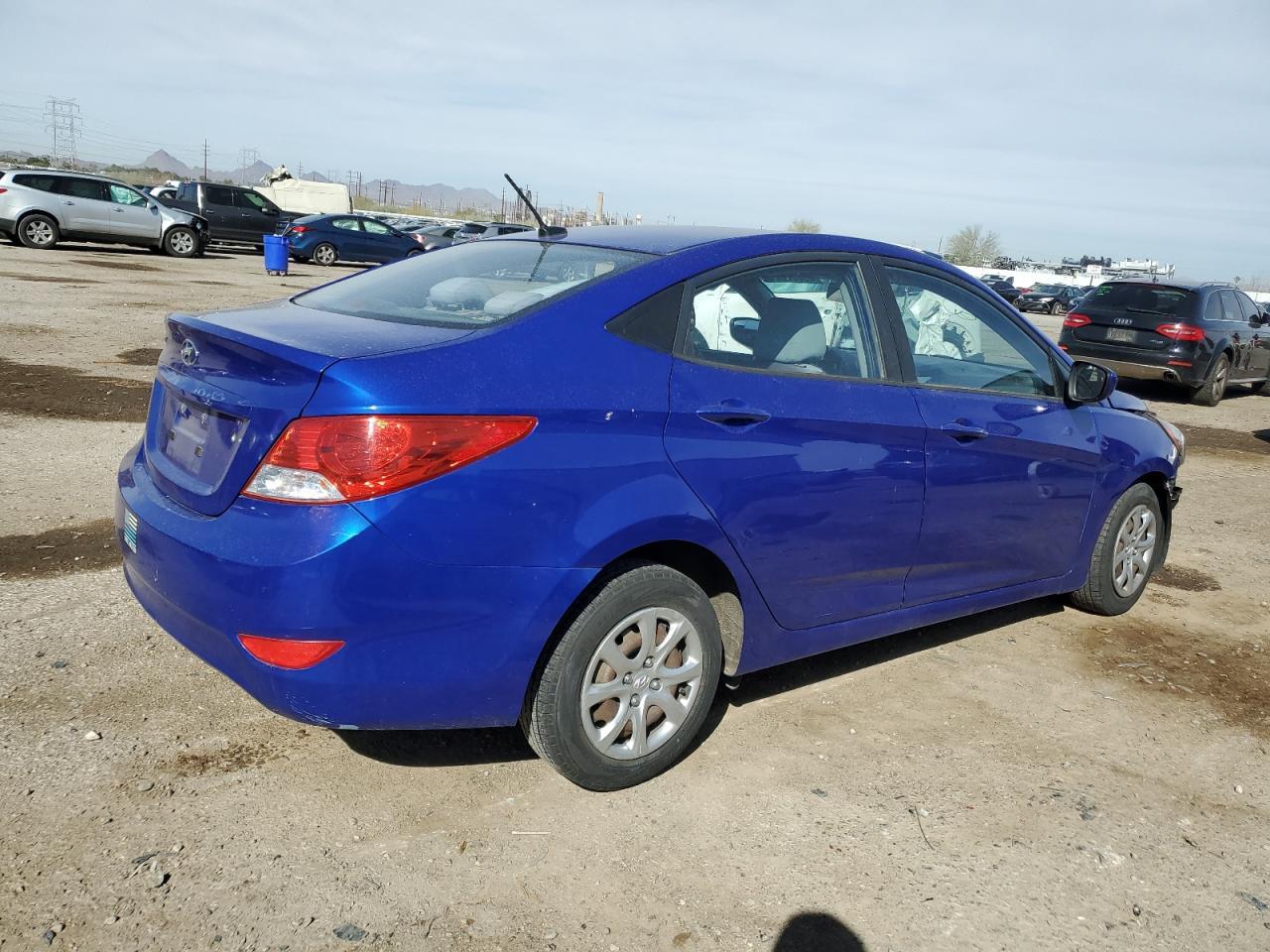 2014 HYUNDAI ACCENT GLS - Image 3