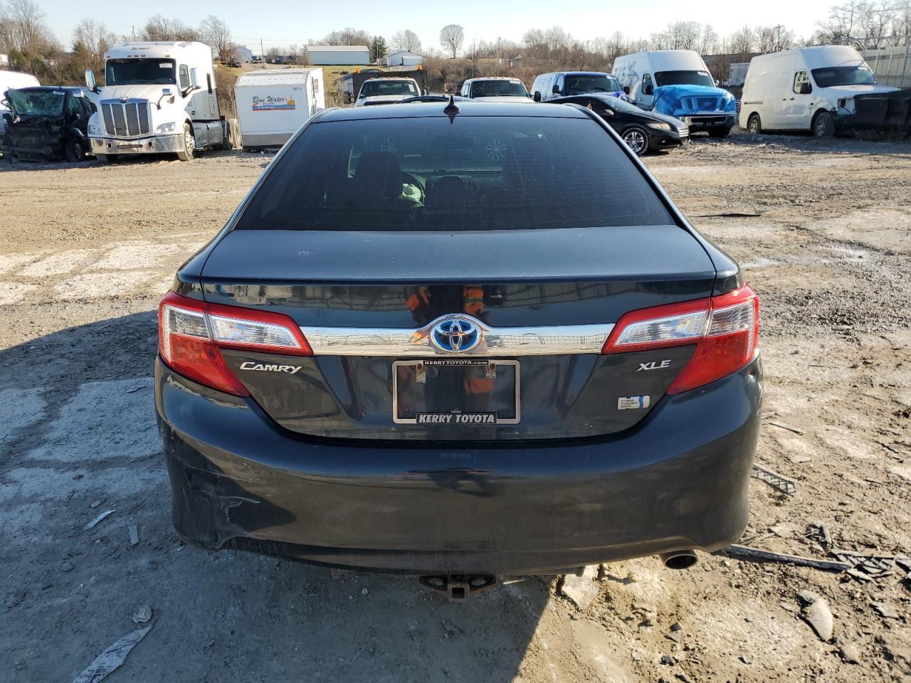 2012 TOYOTA CAMRY HYBR - Image 6