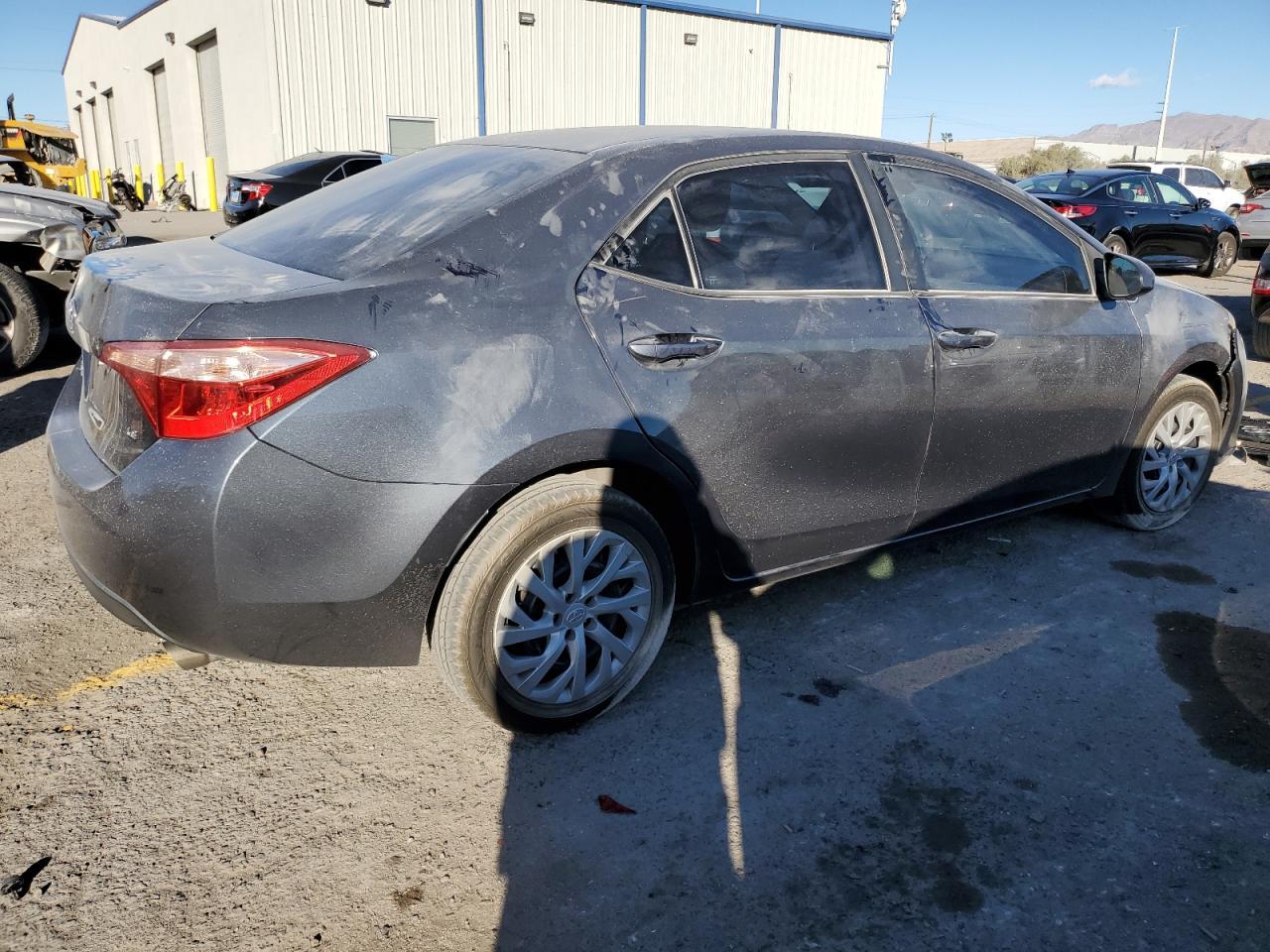 2018 TOYOTA COROLLA L - Image 3