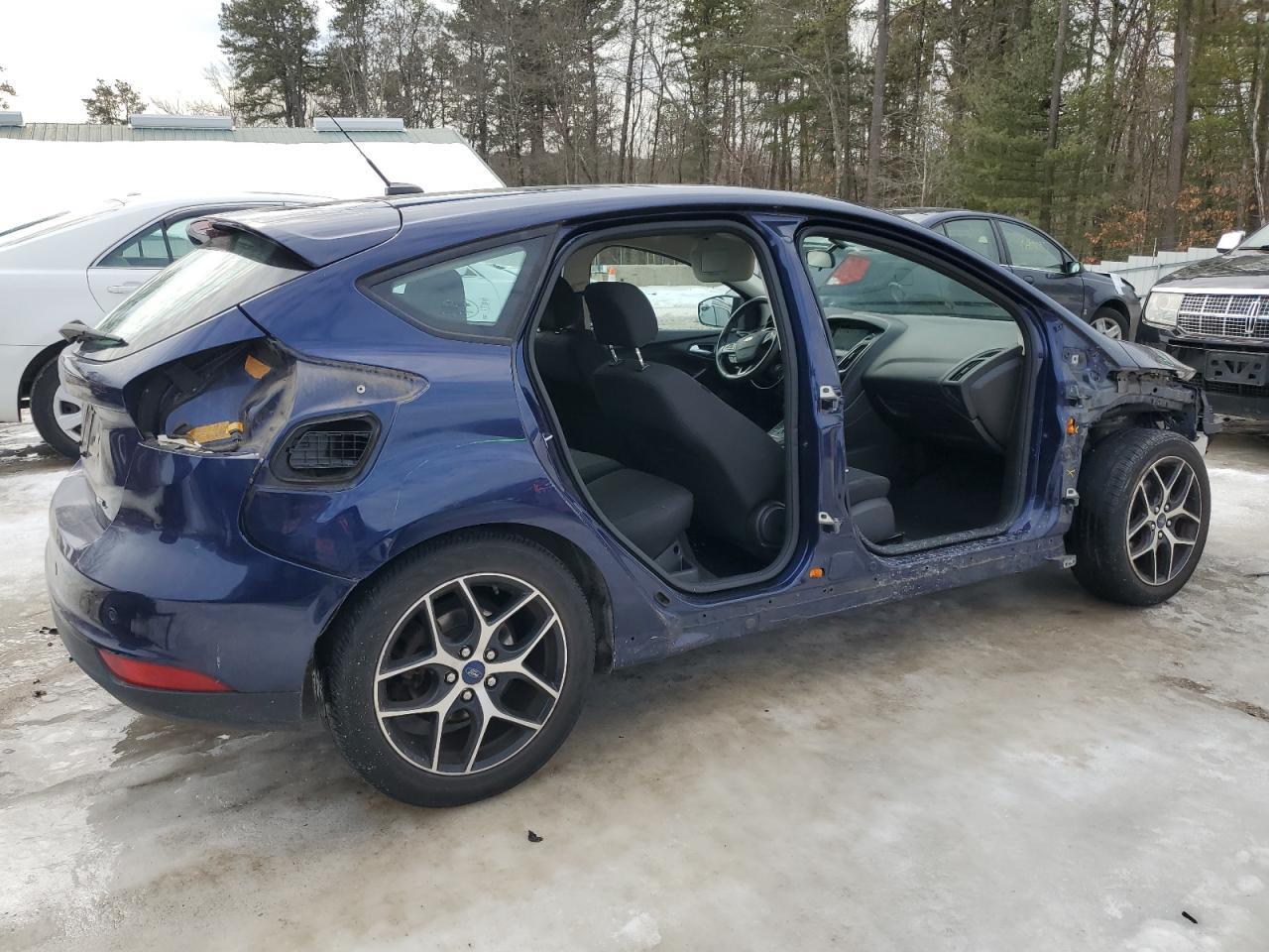 2017 FORD FOCUS SEL - Фото 3