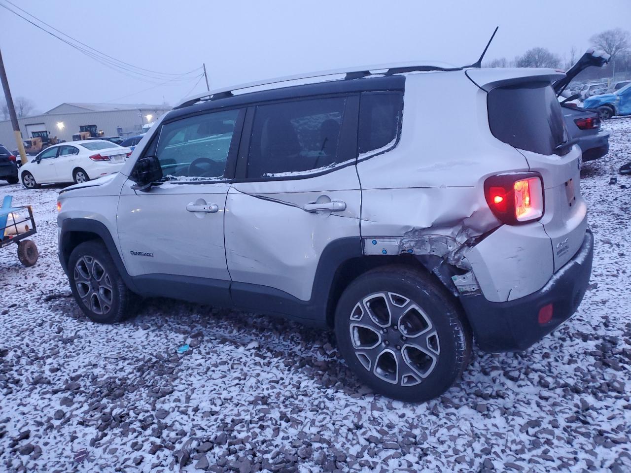 2016 JEEP RENEGADE L - Image 2