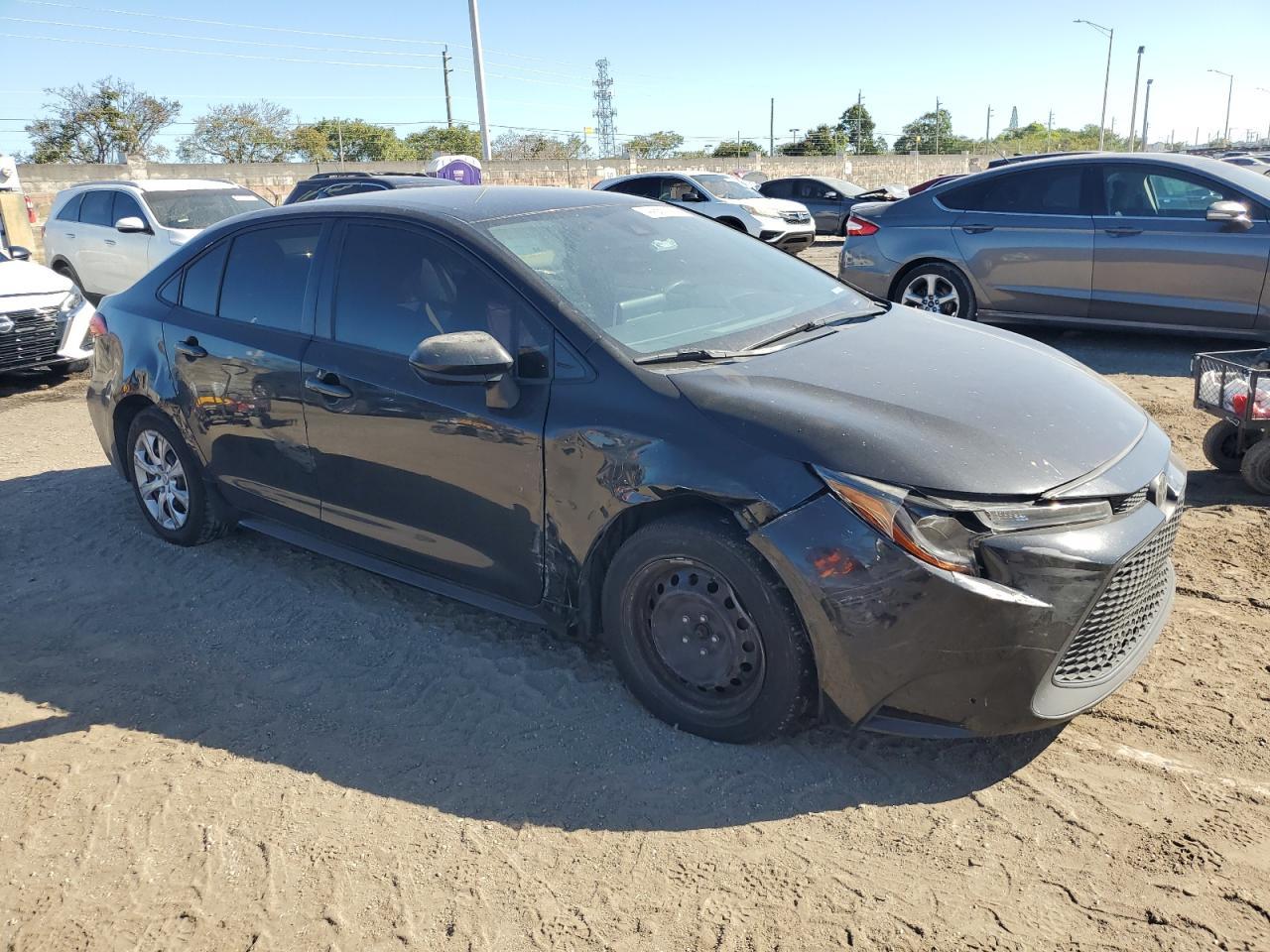 2020 TOYOTA COROLLA LE - Image 4
