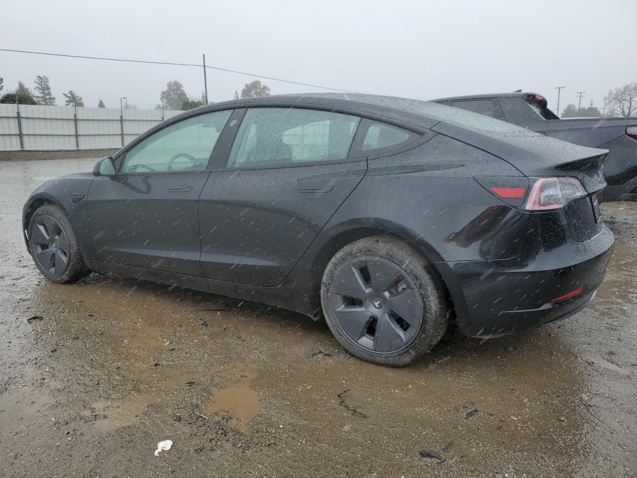 2023 TESLA MODEL 3 - Image 2