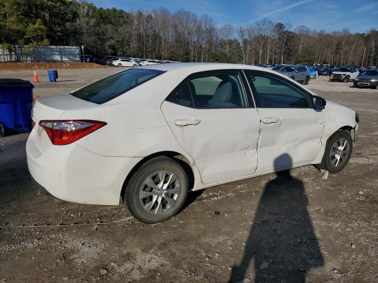 2015 TOYOTA COROLLA L - Image 3