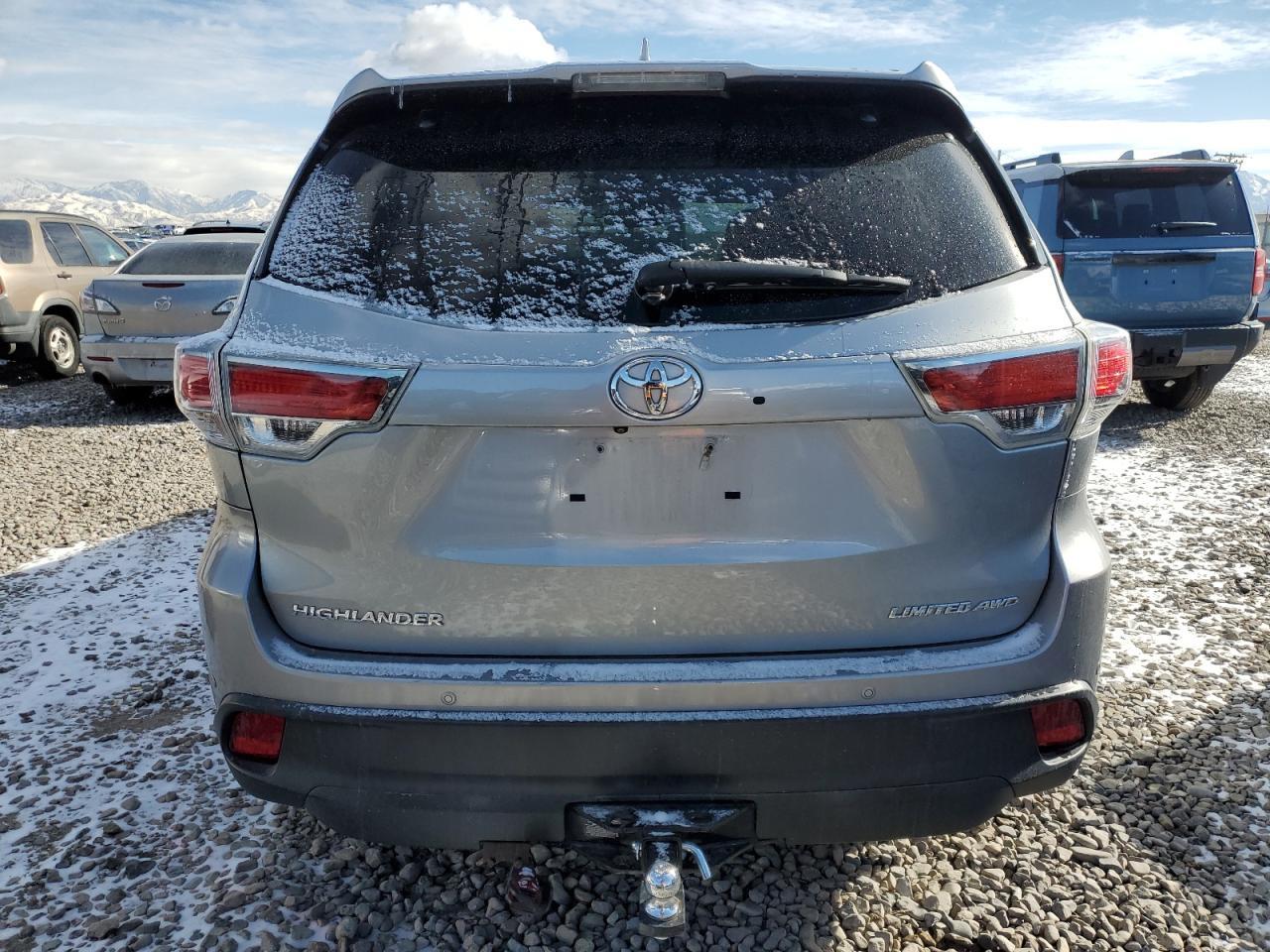 2015 TOYOTA HIGHLANDER - Image 6