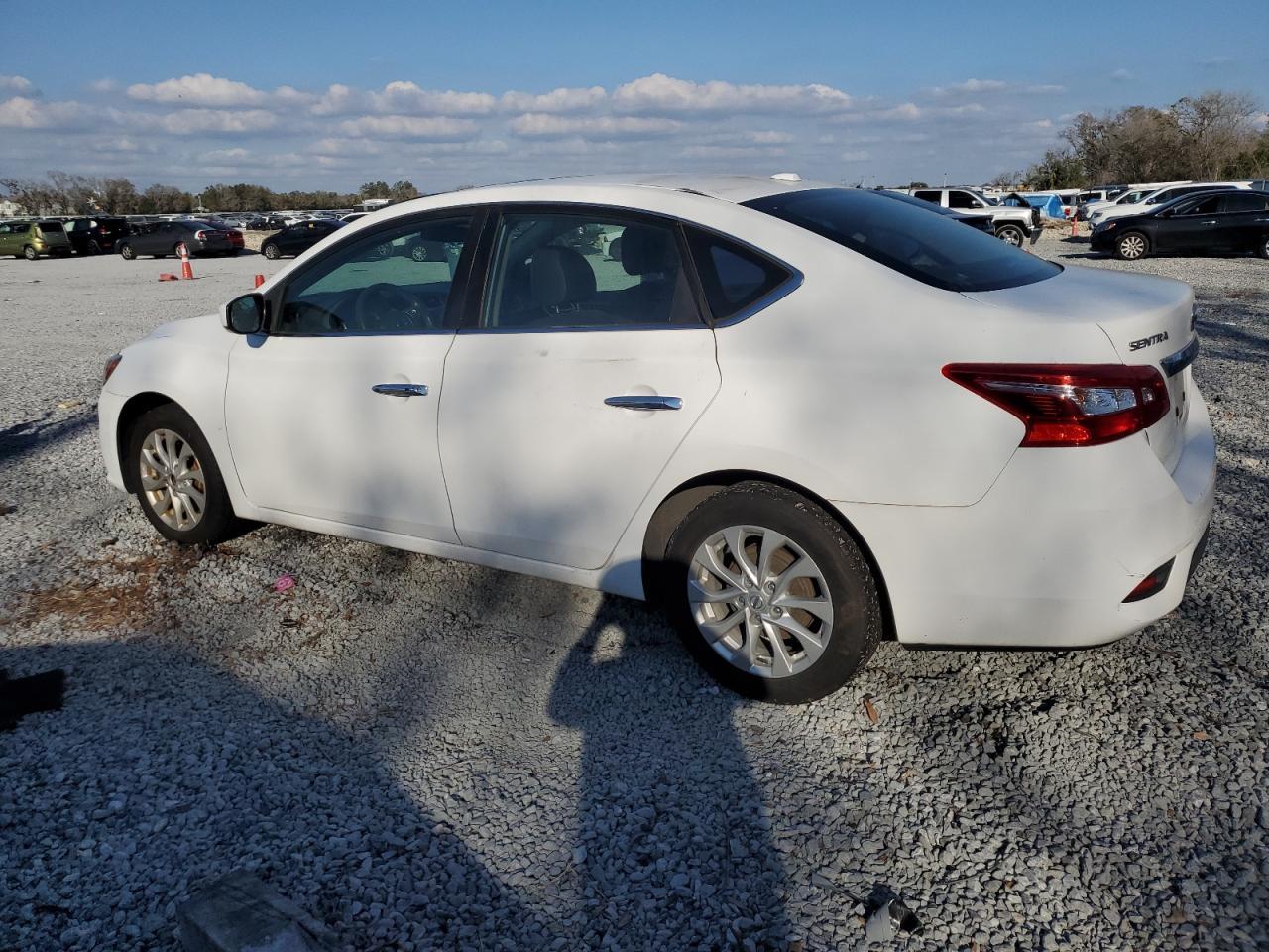 2017 NISSAN SENTRA S - Фото 2