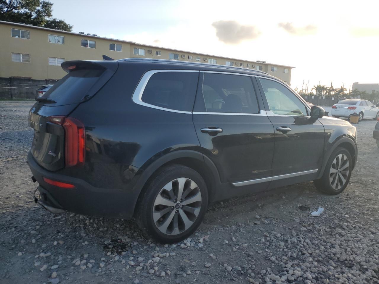 2020 KIA TELLURIDE - Фото 3