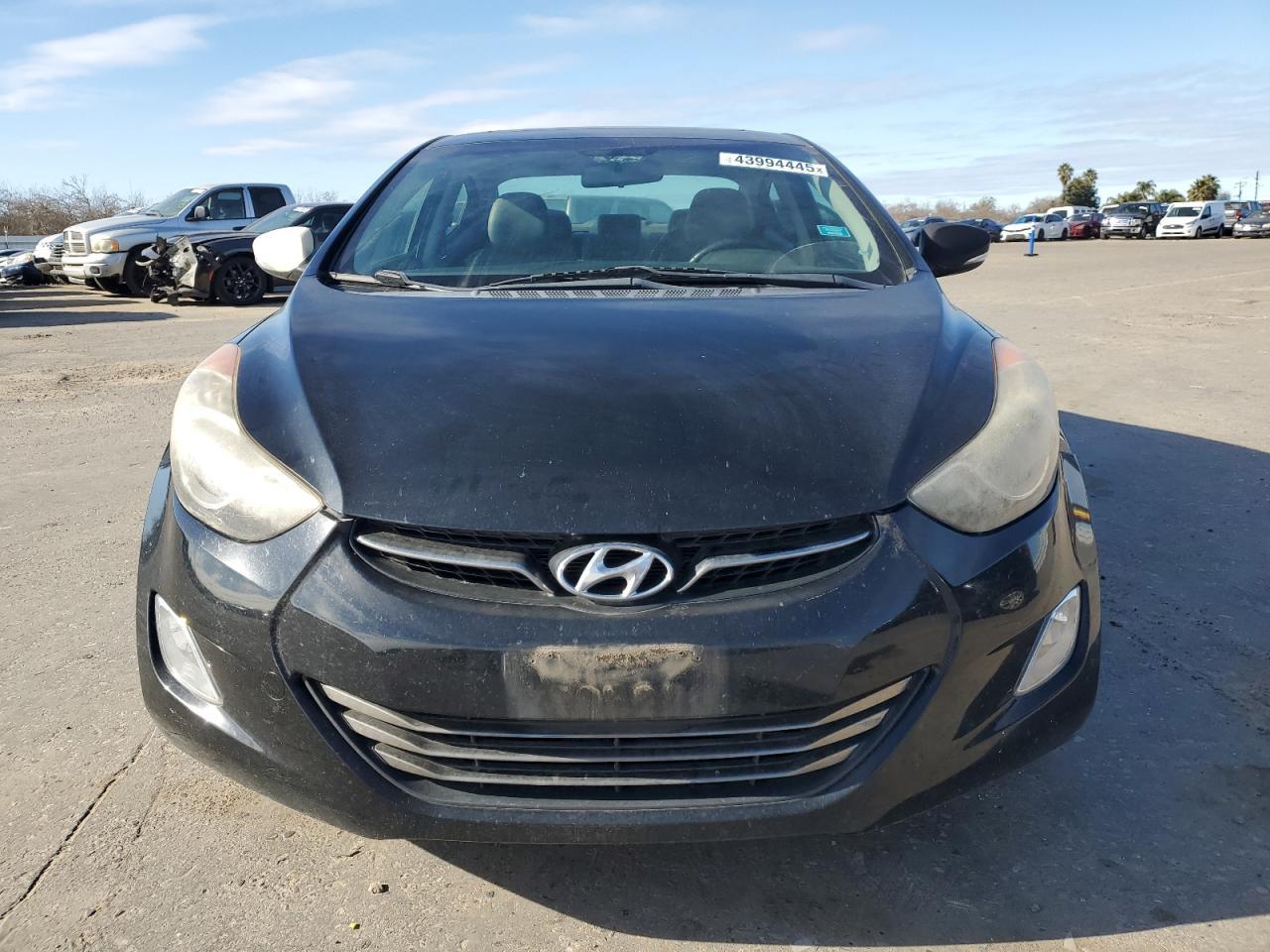 2011 HYUNDAI ELANTRA GL - Image 5