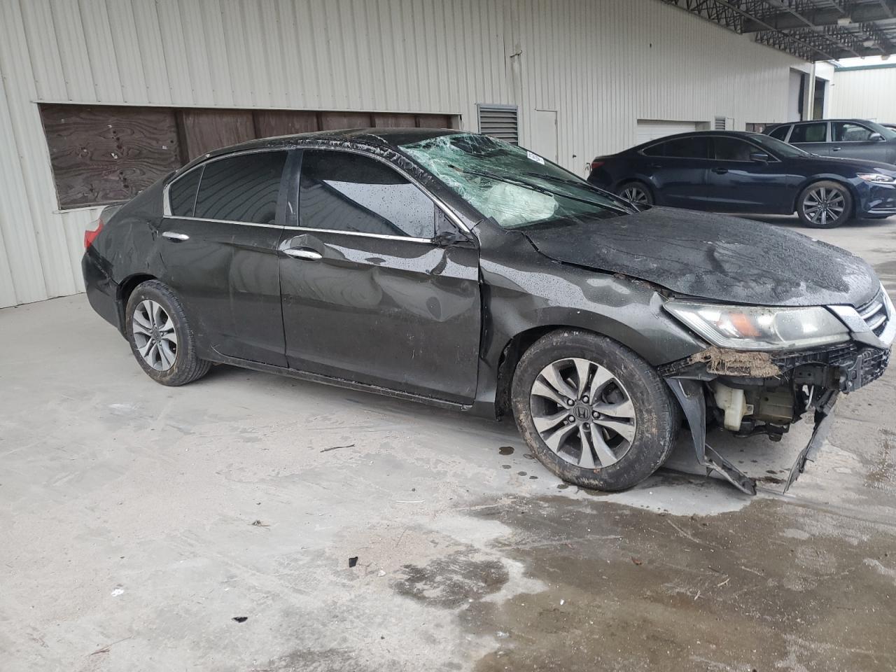 2014 HONDA ACCORD LX - Image 4