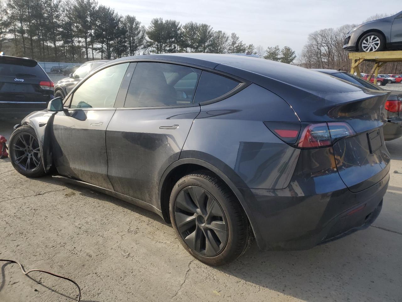 2024 TESLA MODEL Y - Фото 2