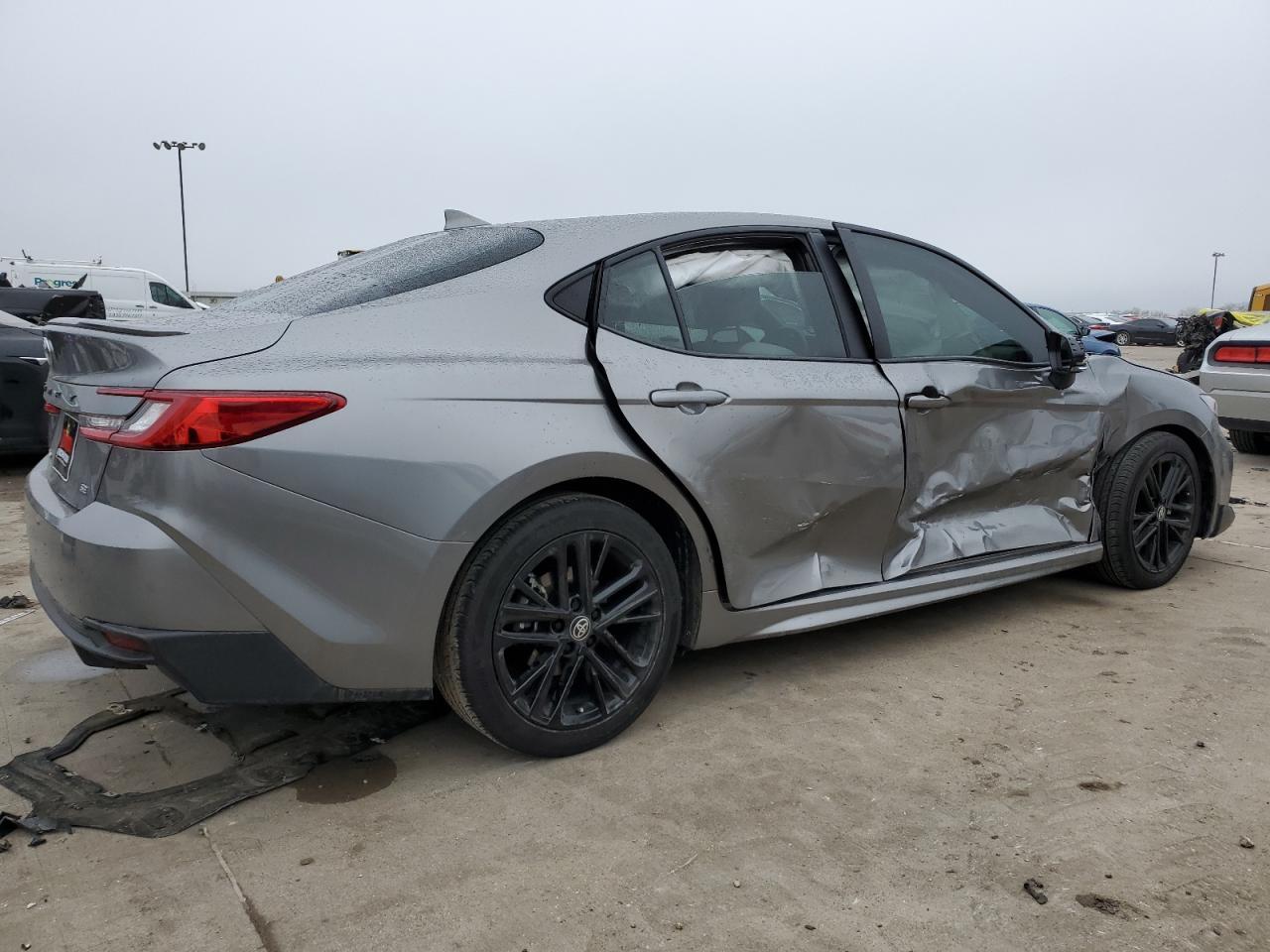 2025 TOYOTA CAMRY XSE - Фото 3