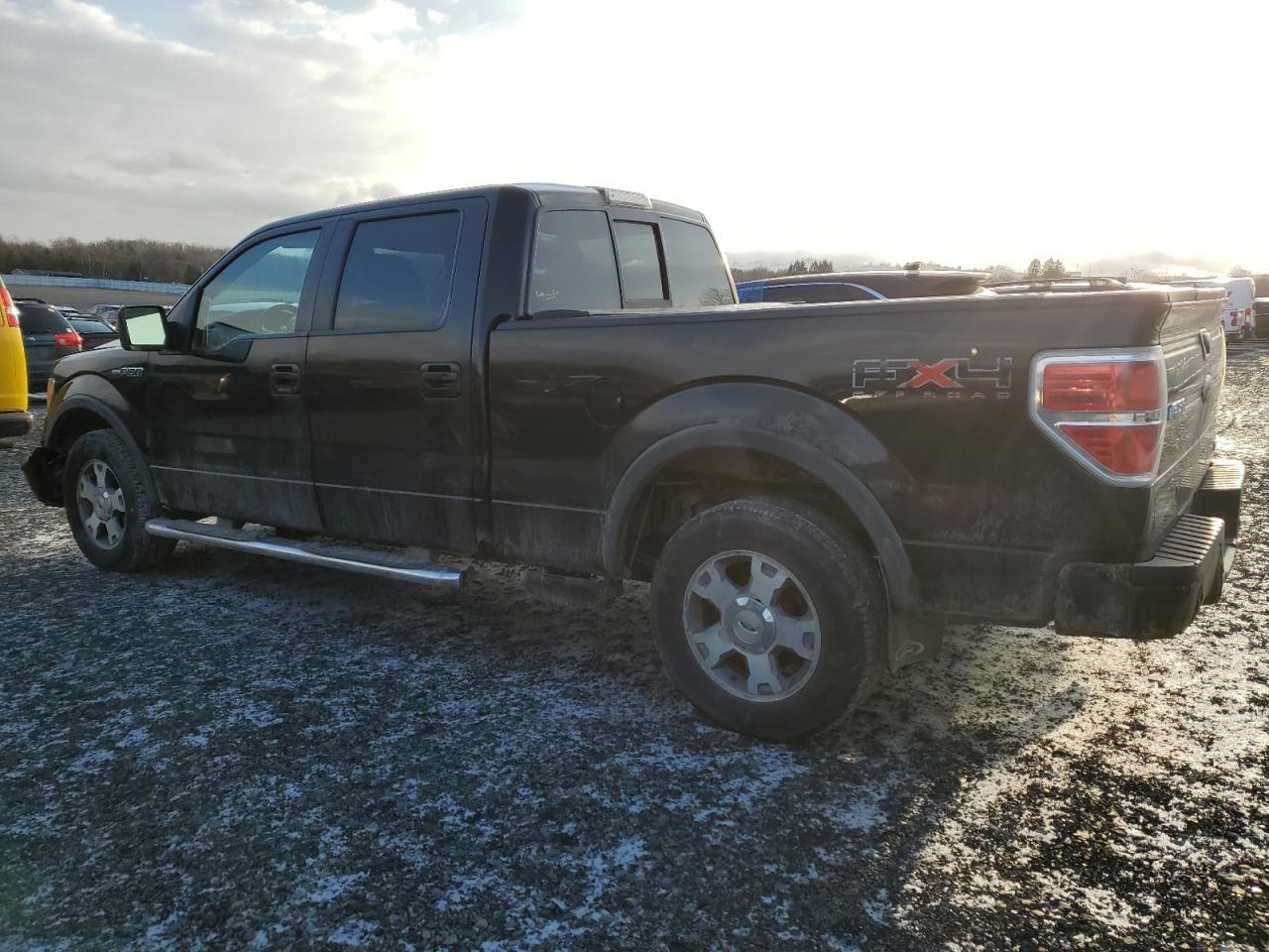 2010 FORD F150 SUPER - Image 2