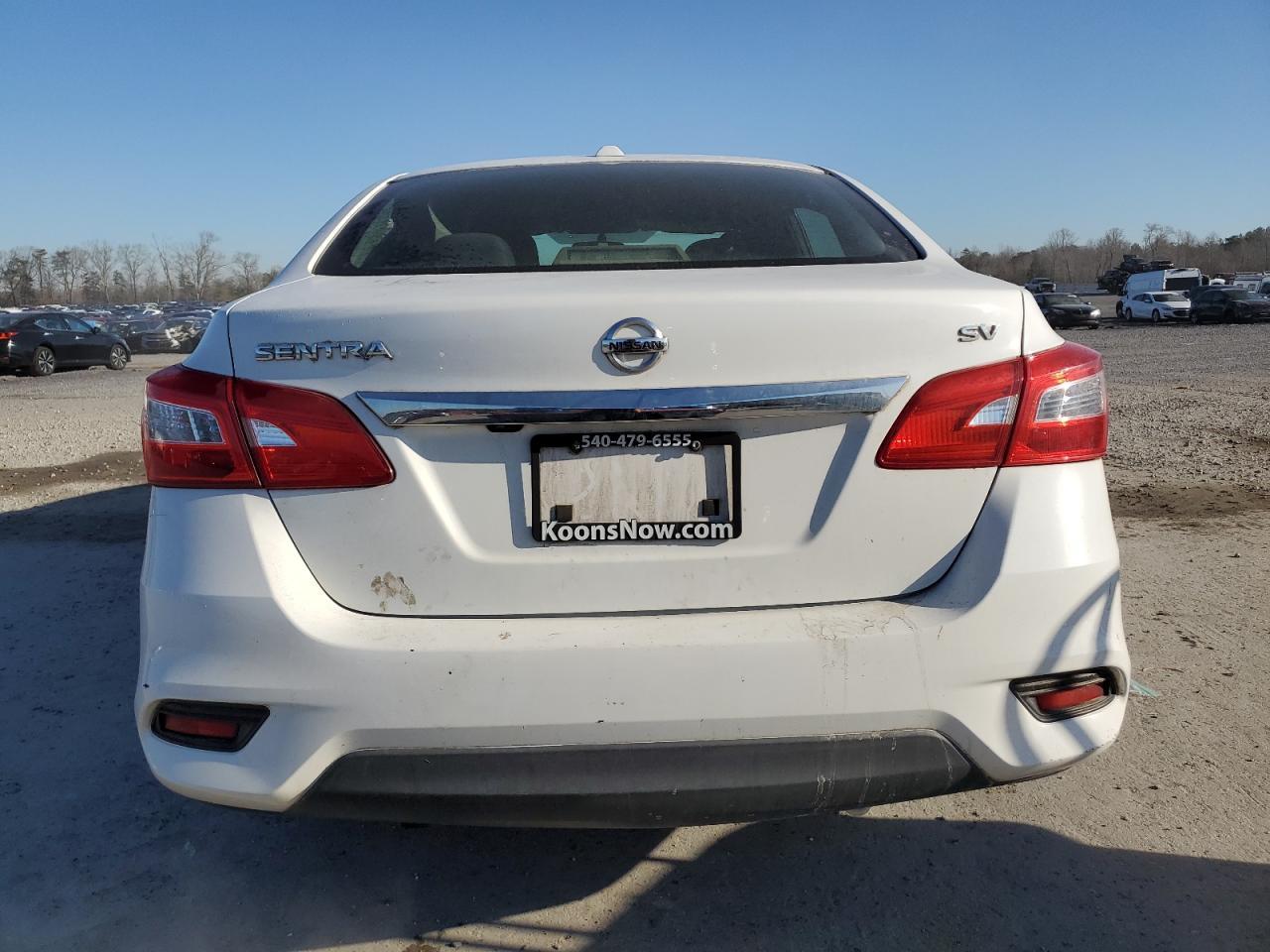 2017 NISSAN SENTRA S - Фото 6
