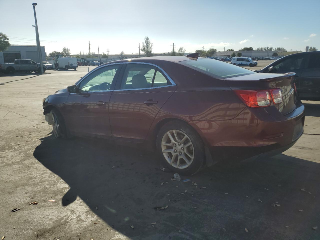 2015 CHEVROLET MALIBU 1LT - Фото 2