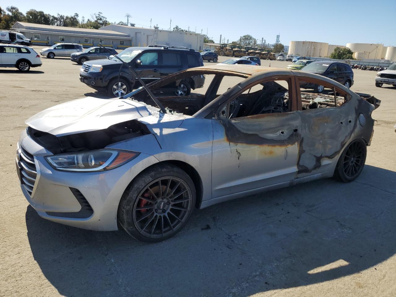2017 HYUNDAI ELANTRA SE