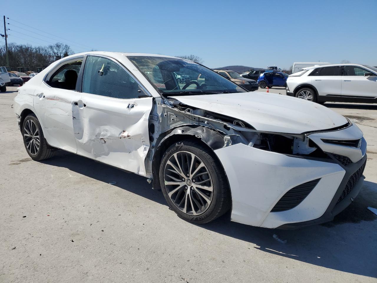 2020 TOYOTA CAMRY SE - Image 4