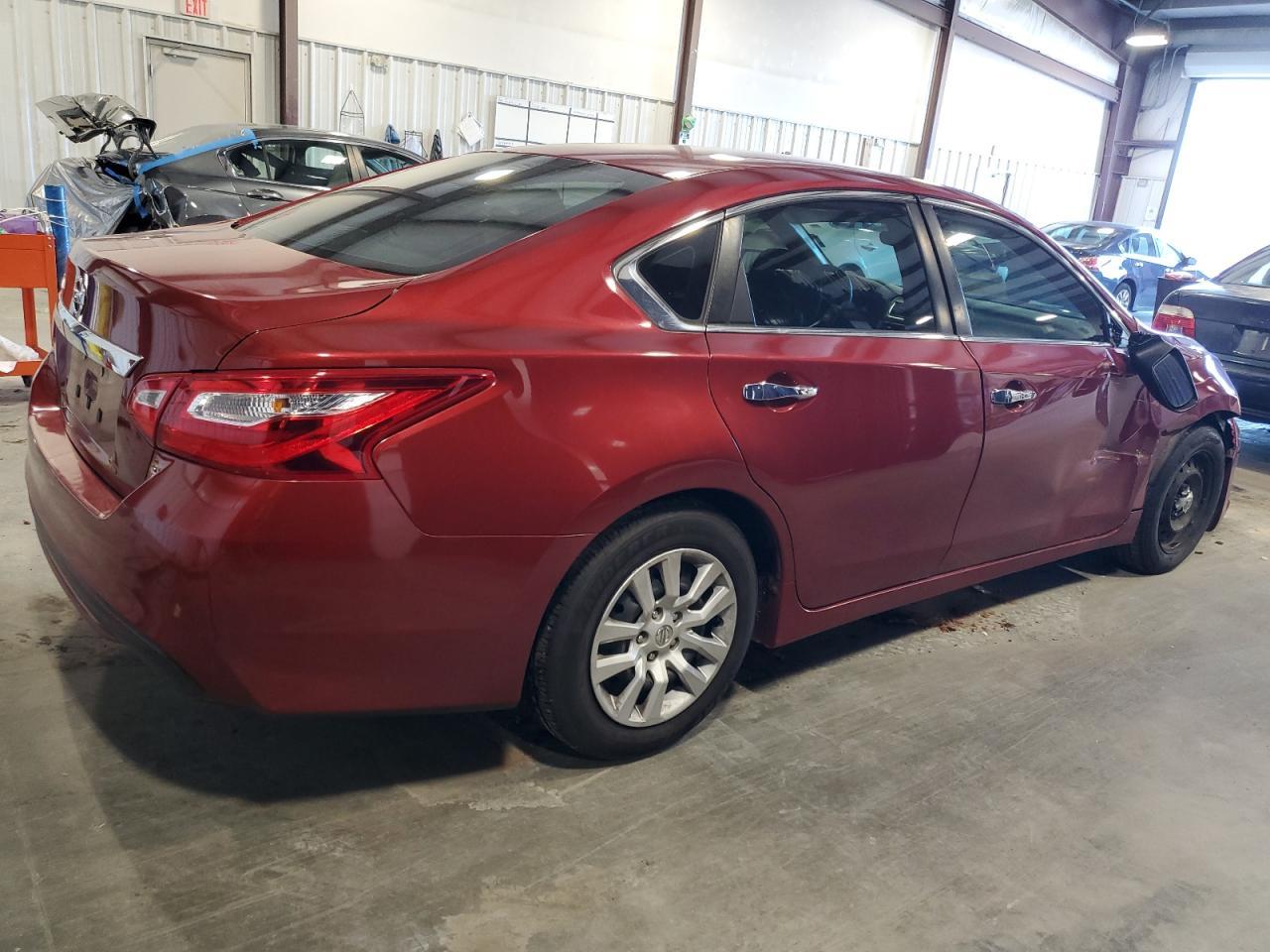 2016 NISSAN ALTIMA 2.5 - Фото 3