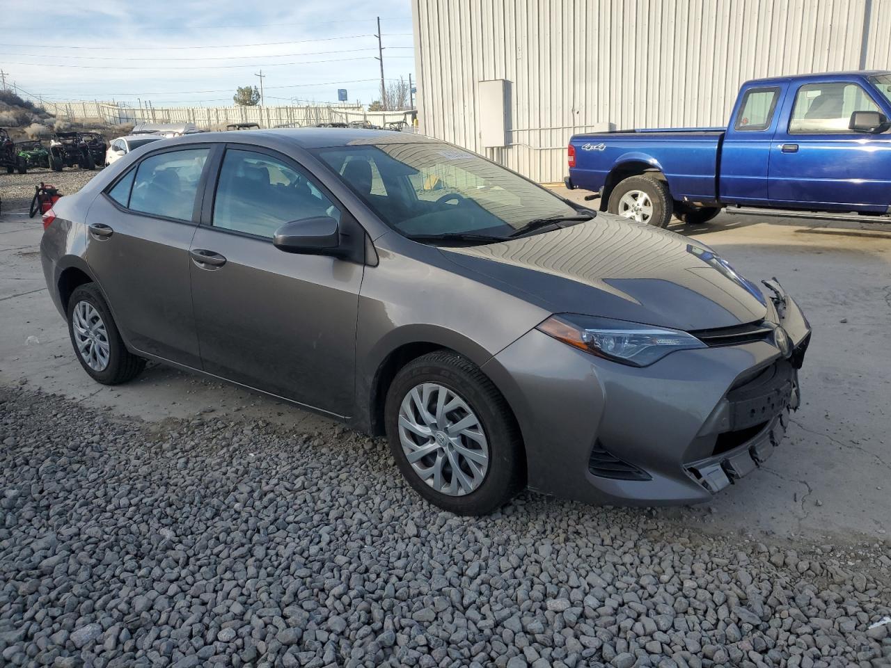 2018 TOYOTA COROLLA L - Image 4