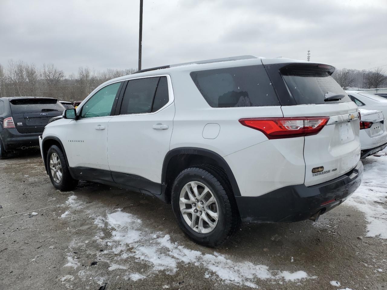2018 CHEVROLET TRAVERSE L - Image 2