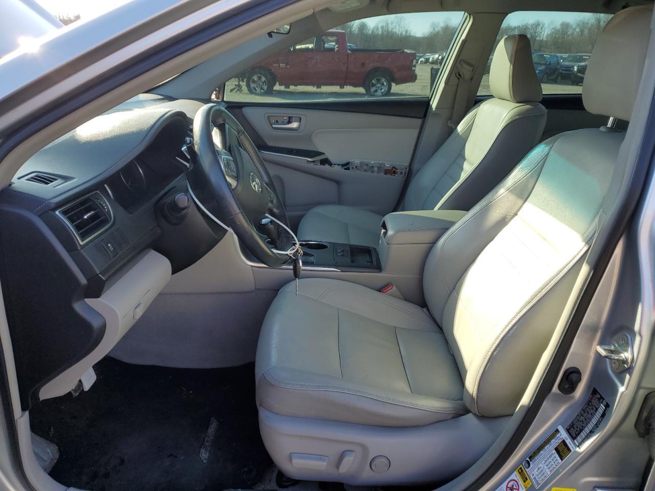 2015 TOYOTA CAMRY LE - Image 7