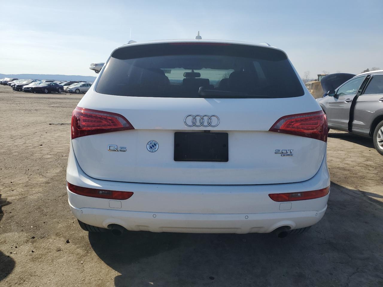 2011 AUDI Q5 PREMIUM - Фото 6