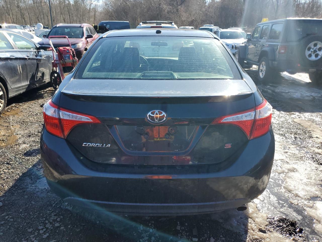 2014 TOYOTA COROLLA L - Image 6
