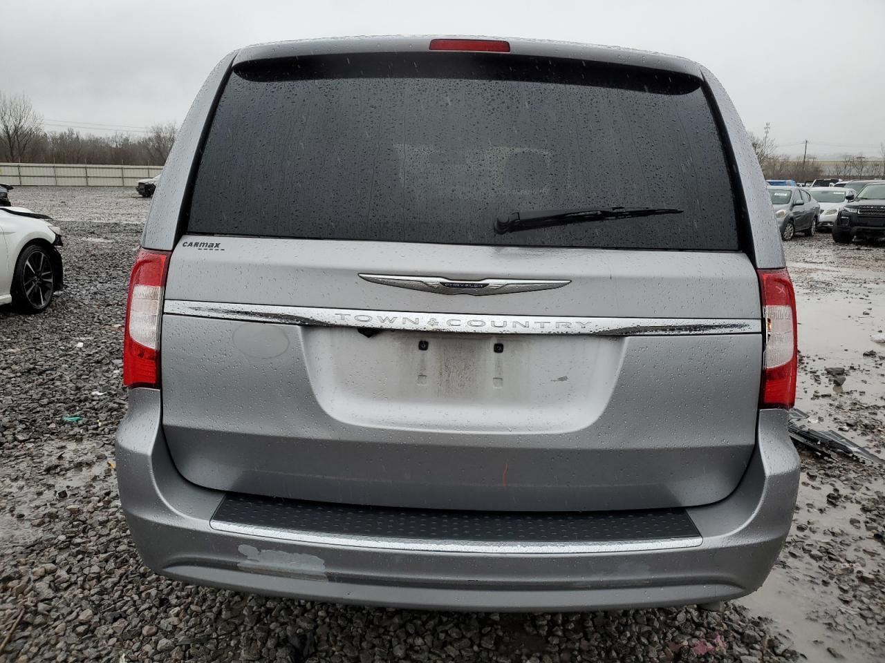 2014 CHRYSLER TOWN & COU - Image 6