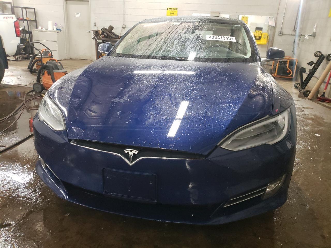 2017 TESLA MODEL S - Фото 5