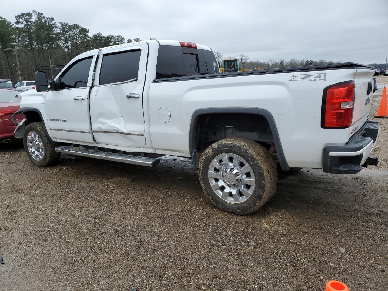 2015 GMC SIERRA K25 - Image 2