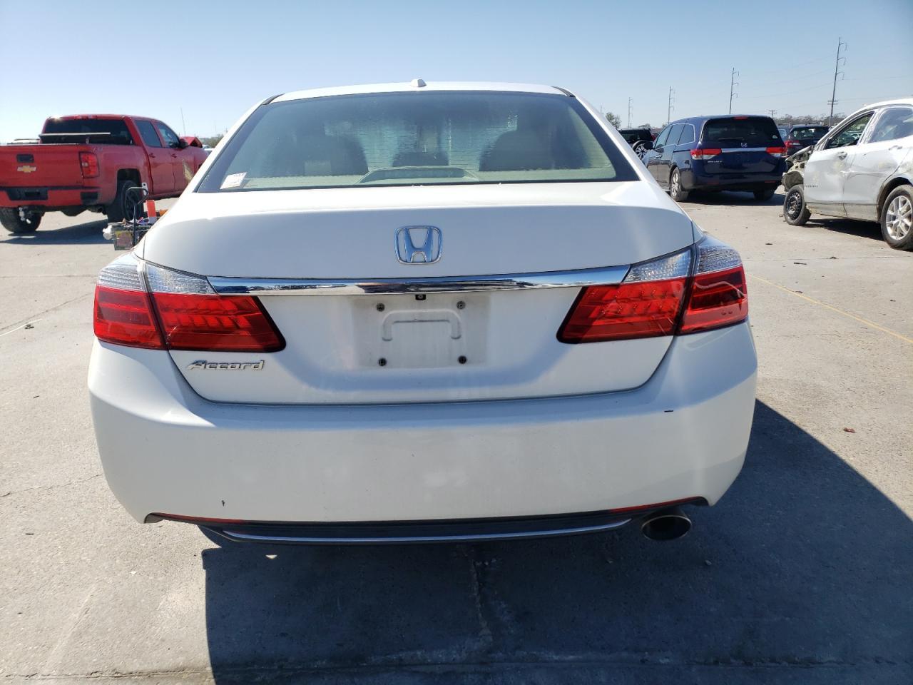 2015 HONDA ACCORD EXL - Image 6