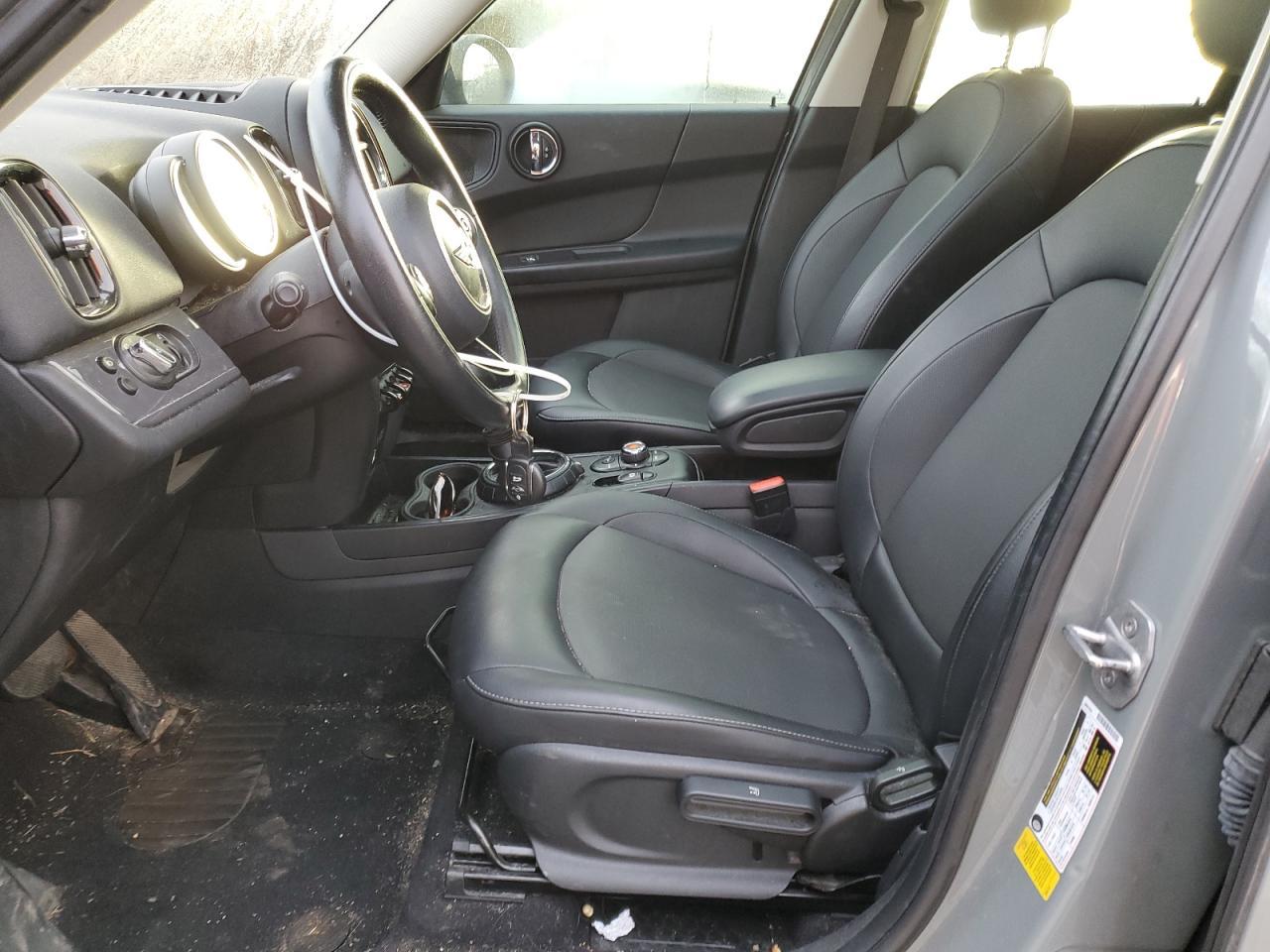 2017 MINI COOPER COU - Image 7