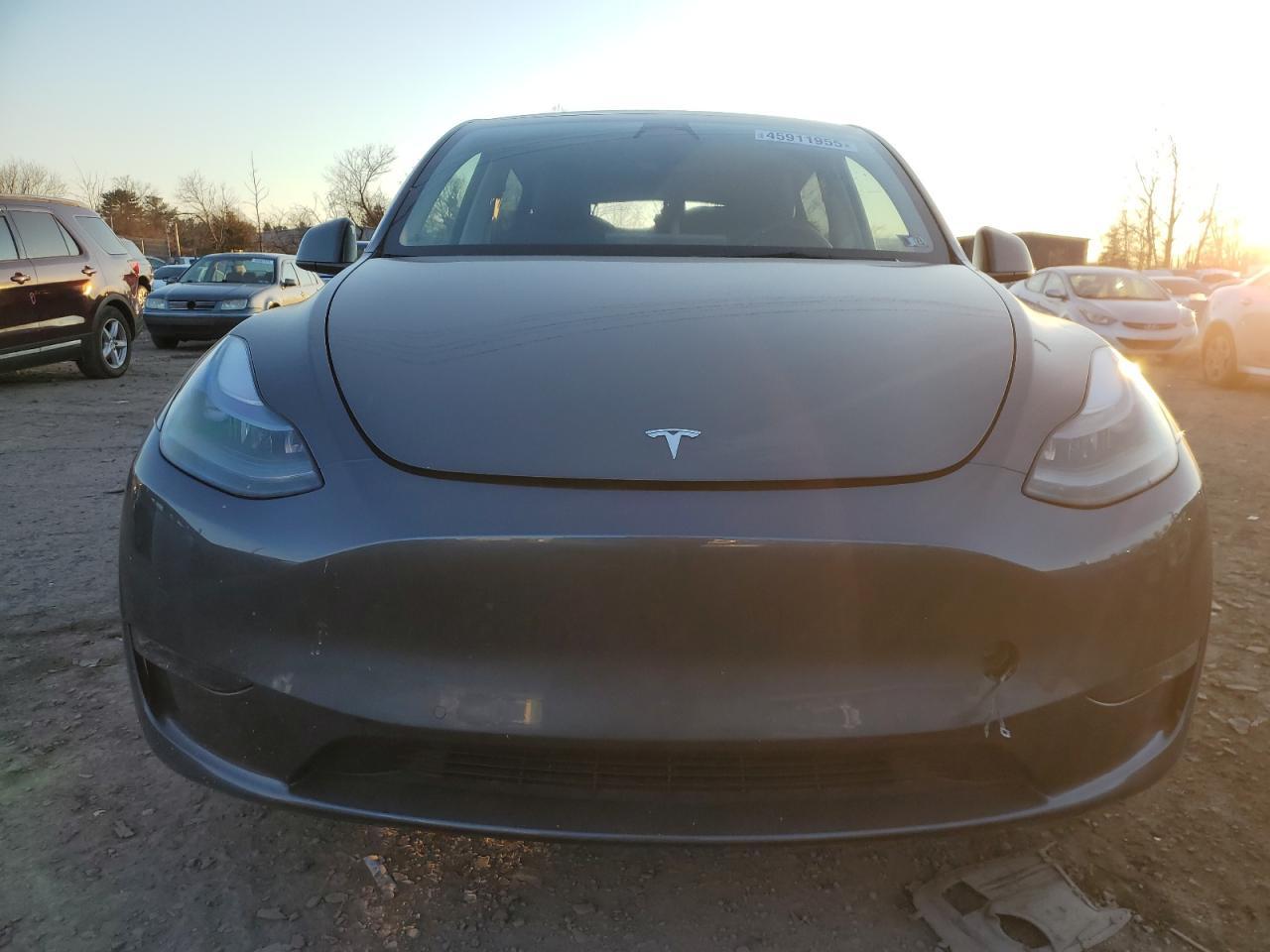2022 TESLA MODEL Y - Image 5