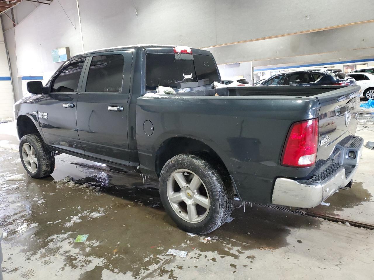 2017 RAM 1500 SLT - Image 2