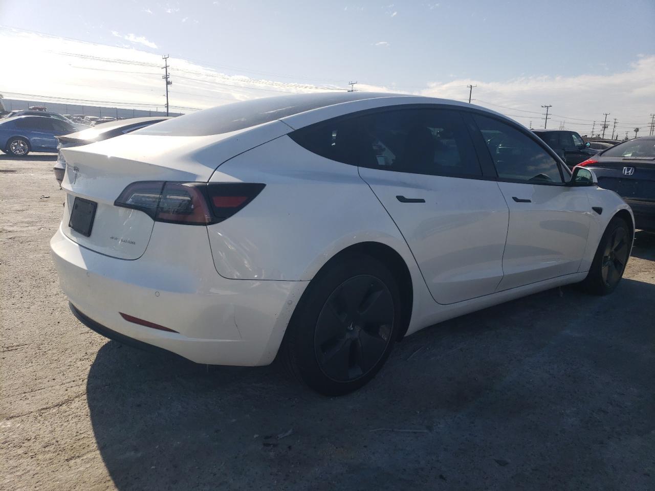 2022 TESLA MODEL 3 - Image 3